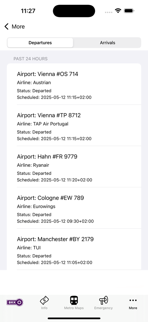 Lista de salidas de vuelos que muestra aerolíneas y horarios en la aplicación Budapest Subway Map.