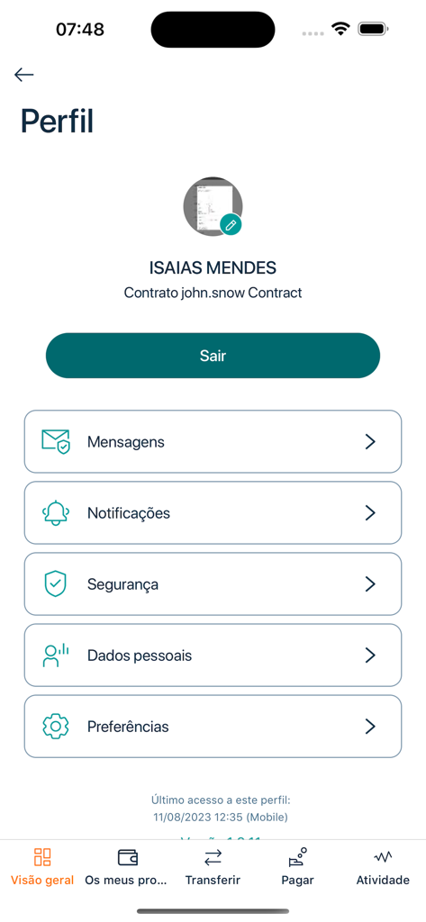Écran du profil utilisateur de l'application mobile FNB ON Mozambique montrant les paramètres et options du compte