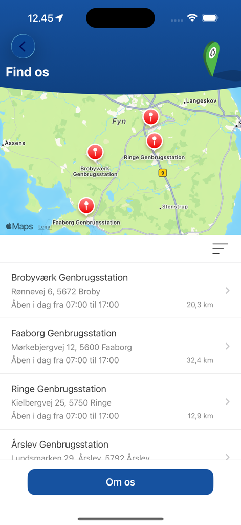 App interface showing recycling station locations on a map and in a list with opening hours