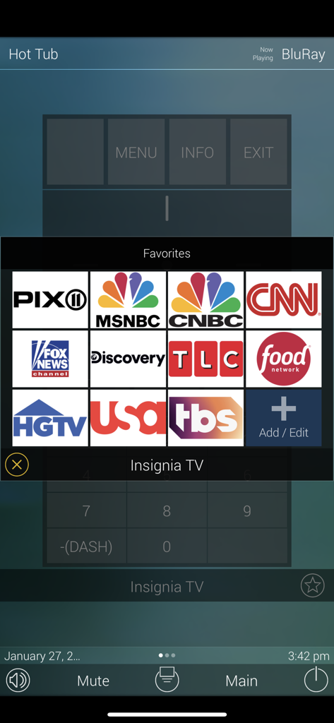 Interface do aplicativo URC Mobile mostrando uma grade de logotipos de canais de TV favoritos para controle remoto de entretenimento doméstico