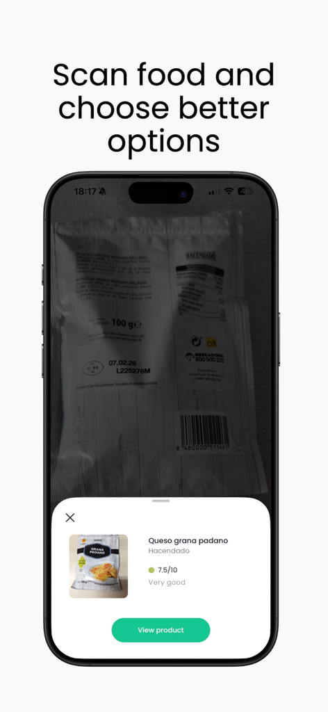 MyRealFood: Diet and recipes - A mobile app interface scanning a food package to reveal its nutritional rating