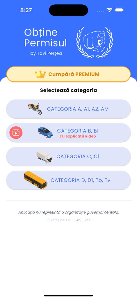 Schermata di selezione categoria dell'app Ottieni la Patente by Tavi Perțea che mostra opzioni per patenti moto, auto, camion e autobus.