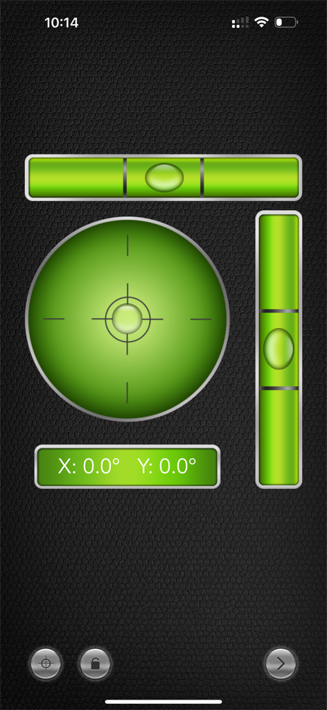 Digital bubble level tool interface showing zero degree alignment on a dark leather background