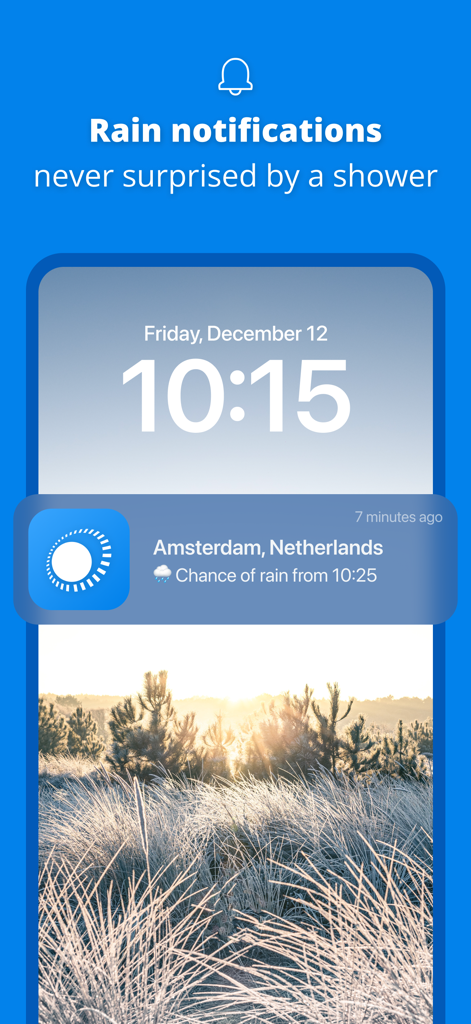 A mobile lock screen showing a rain alert notification from the Weeronline app