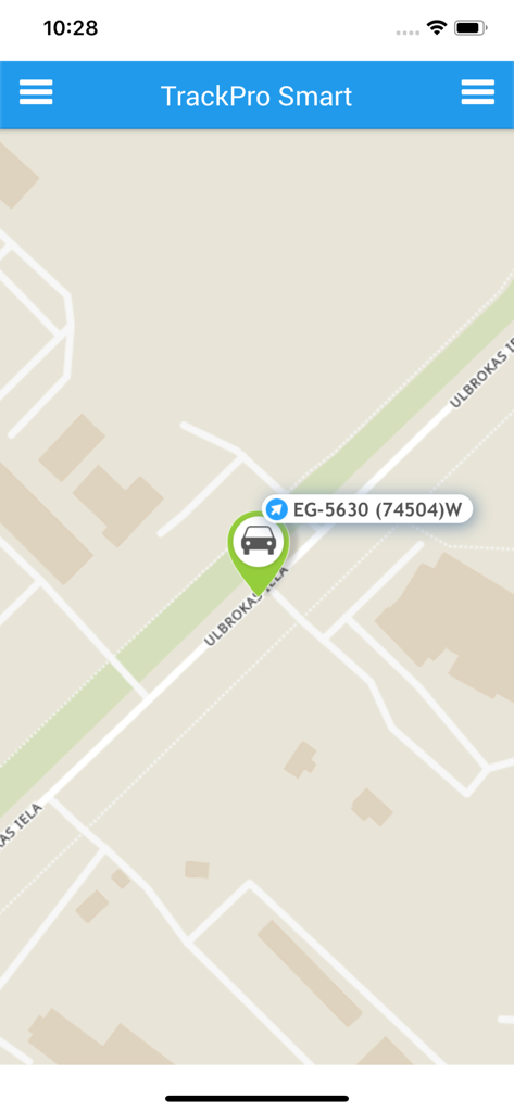 TrackPro Smart App-Oberfläche zeigt den Echtzeit-Fahrzeugstandort auf einer Karte an