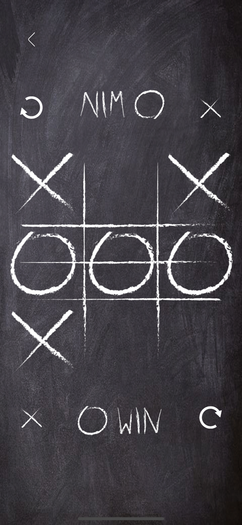 Un juego digital de Tres en Raya en un fondo de pizarra que muestra tres círculos en fila con el texto GANA O.