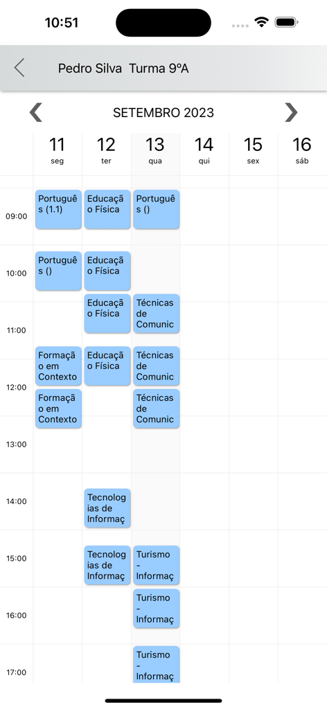 Interface de horário escolar semanal mostrando matérias e horários das aulas no aplicativo Inovar Sige.