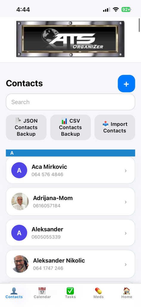 ats-organizer-app - Screenshot of the ATS OrganiZer app contacts management interface featuring a searchable contact list and local backup options for JSON and CSV files