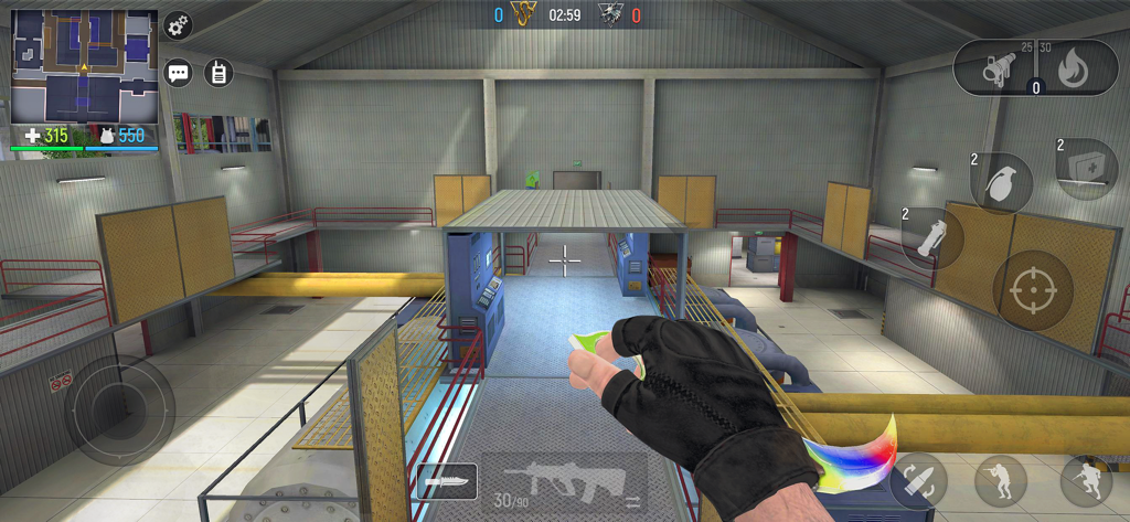 Modern Ops: Online Gun FPS - Modern Ops FPSゲームで、虹色のカランビットナイフをファーストパーソンビューで表示。