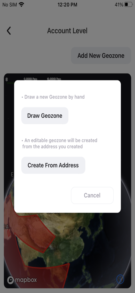 Interfaccia dell'app mobile Trak4 che visualizza le opzioni per aggiungere una nuova geofence disegnando sulla mappa o inserendo un indirizzo.