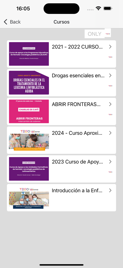 TELEO App - 医療専門家向けの小児がん・血液病の専門コースリストを表示するTELEOアプリのインターフェース。
