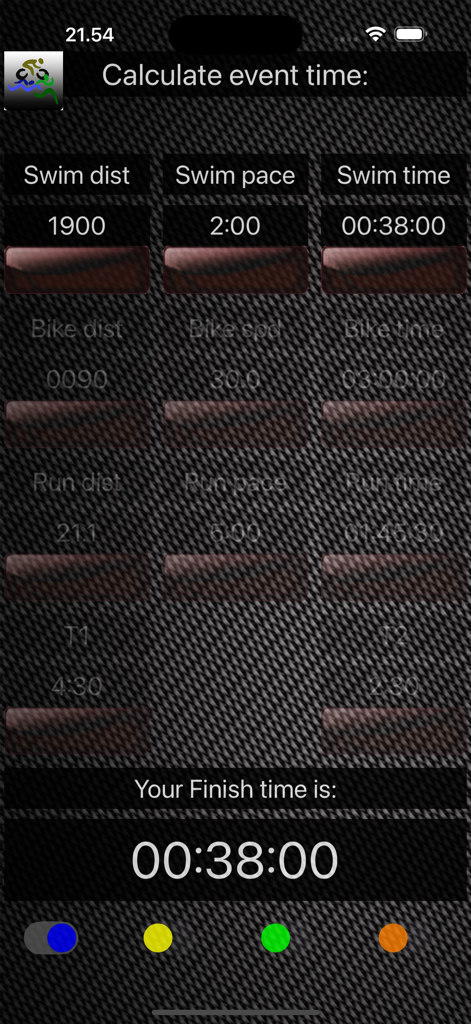 Triathlon-Calc - Oberfläche der Triathlon-Calc App, die Felder für Schwimm-, Rad- und Lauftempo zur Berechnung der gesamten Rennendzeit zeigt
