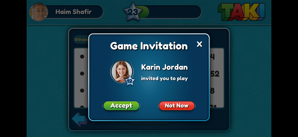 In-game invitation pop-up in the TAKI card game showing an invite from another player