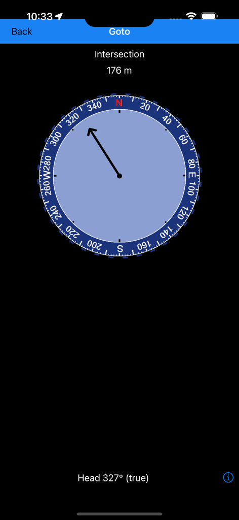 Pantalla de brújula digital en la aplicación Handy GPS navegando hacia un punto de referencia específico