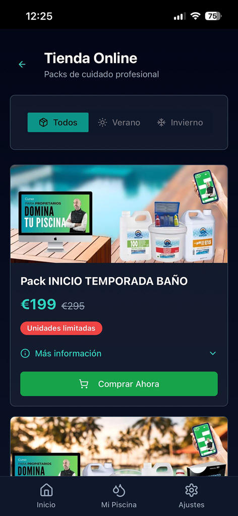 WET app Piscinas - Online store screen of the WET app displaying professional pool care kits and instructional courses