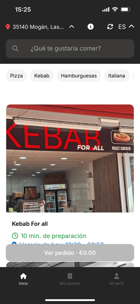 Deligos - Deligos mobile app showing food search and categories like pizza and kebab in Spanish.