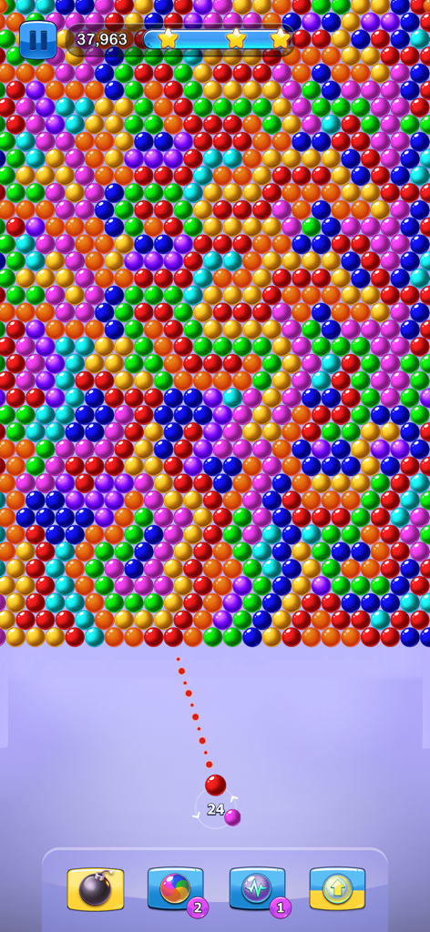 Bubble Original - Uma captura de tela do jogo Bubble Original mostrando um tabuleiro colorido de bolhas com uma bolha vermelha sendo apontada para uma combinação de três.