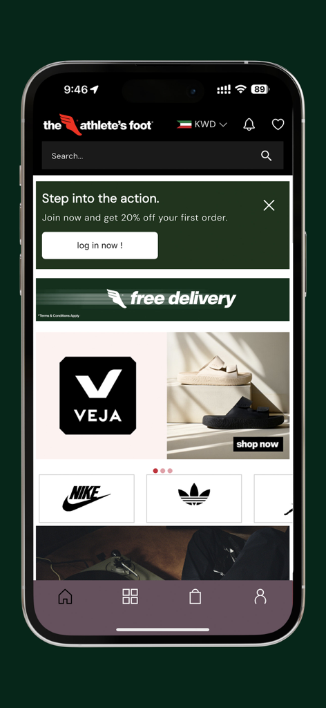 The Athlete's Foot mobile app home screen showing promotional banners for discounts and featured sneaker brands like Veja Nike and Adidas.