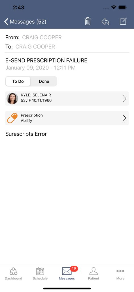 Interfaz de mensajería de la aplicación AdvancedMD Mobile que muestra una notificación de fallo de envío de prescripción electrónica para un paciente