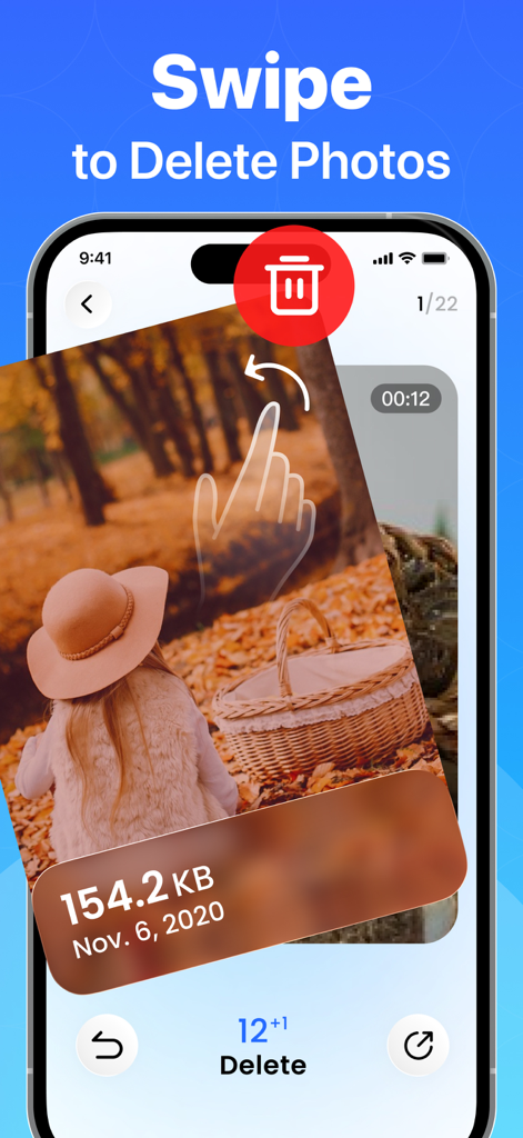AI Storage Optimizer App - Interfaz limpia del Optimizador de Almacenamiento IA mostrando el gesto de deslizar para eliminar para la gestión de fotos
