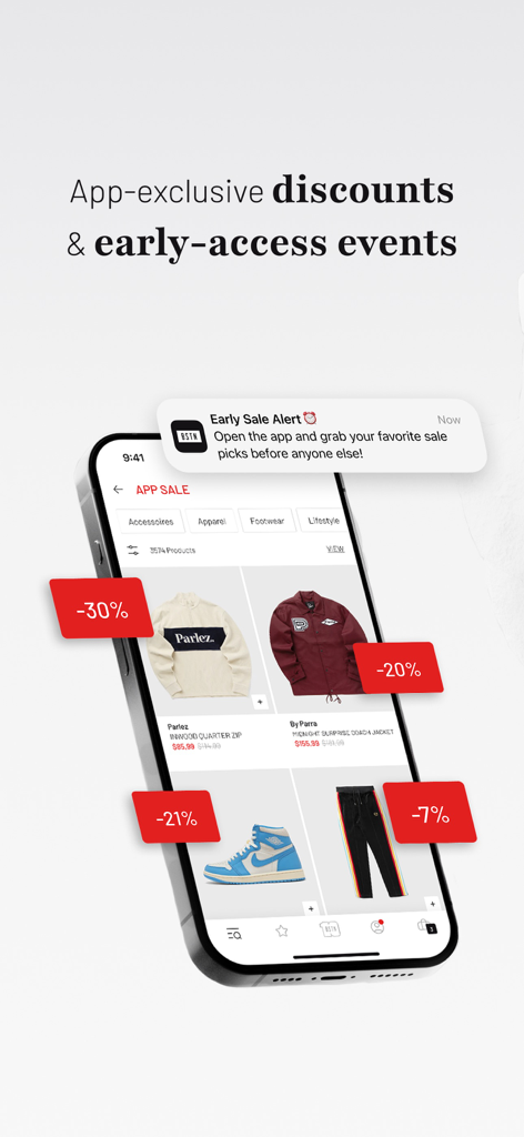 Interface de l'application BSTN Store montrant des réductions exclusives et des alertes de soldes anticipées pour les baskets et le streetwear