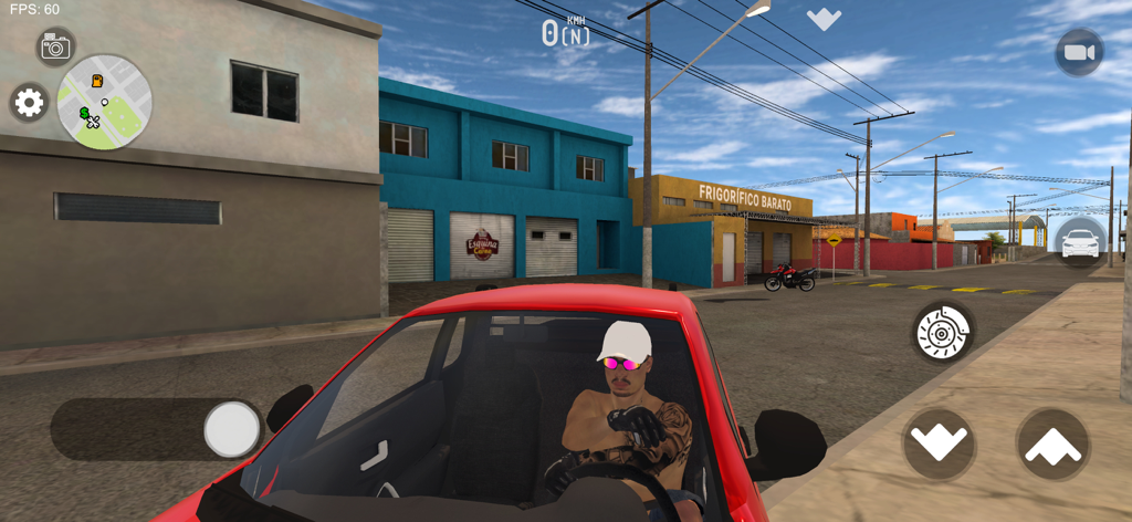 Un personaje conduciendo un coche rojo por una calle brasileña en el juego Elite Auto Brasil