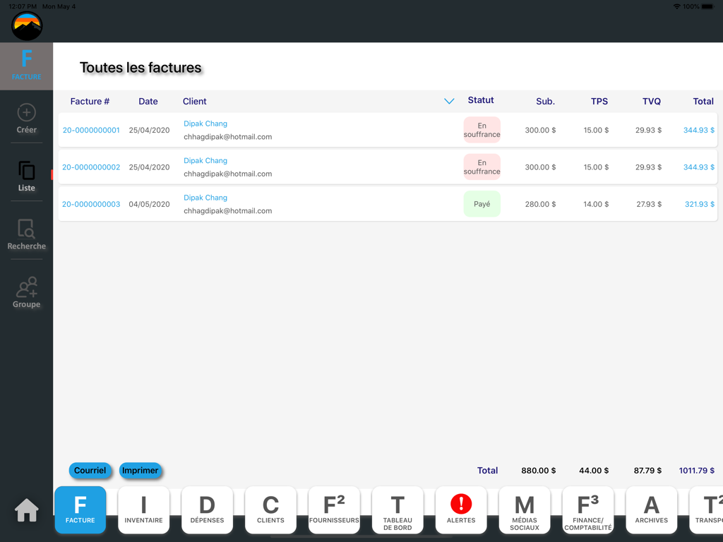 Interface of Mon Entreprise app showing a list of customer invoices with status and tax details