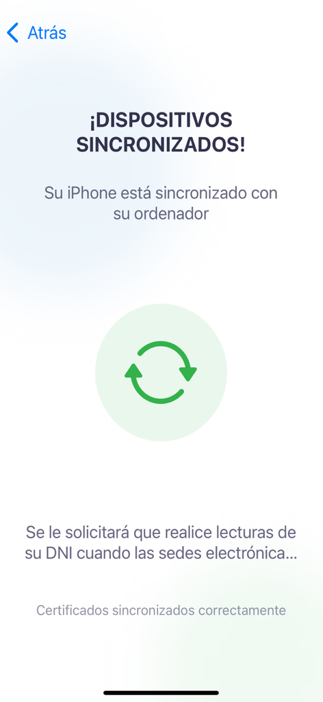Pantalla que confirma la sincronización exitosa entre el iPhone y el ordenador en la aplicación DNI Remoto