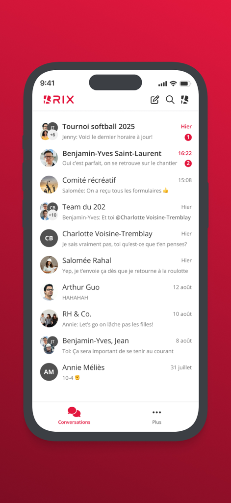 Interfaz de la app móvil BRIX Chat que muestra una lista de conversaciones profesionales del equipo y mensajes no leídos.