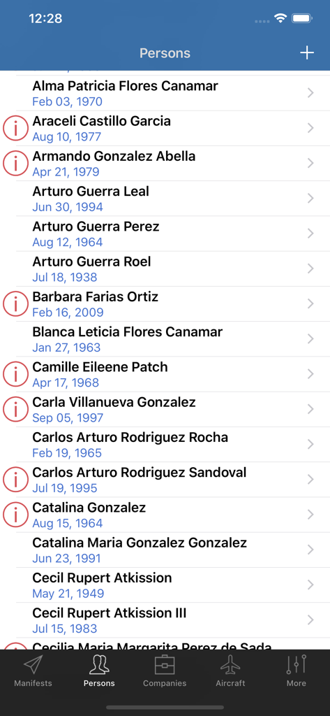 List of crew and passengers in the FlashPass app showing names, birth dates, and document status indicators