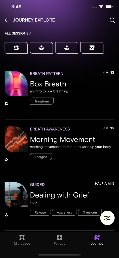 VANA - VANAアプリのインターフェース。ミニマリストなダークテーマで、Box BreathやMorning Movementなどのウェルネスセッションのリストが表示されています。