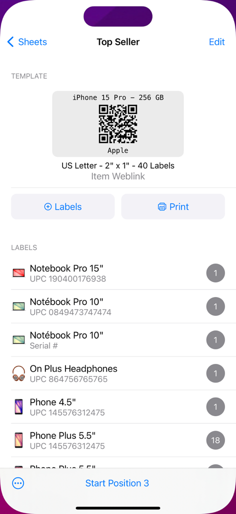Scan Me - Product WebLink QR - Oberfläche zeigt eine QR-Code-Etikettenschablone für ein iPhone 15 Pro und eine Liste von Produktetiketten mit UPC-Codes, die zum Drucken bereit sind.