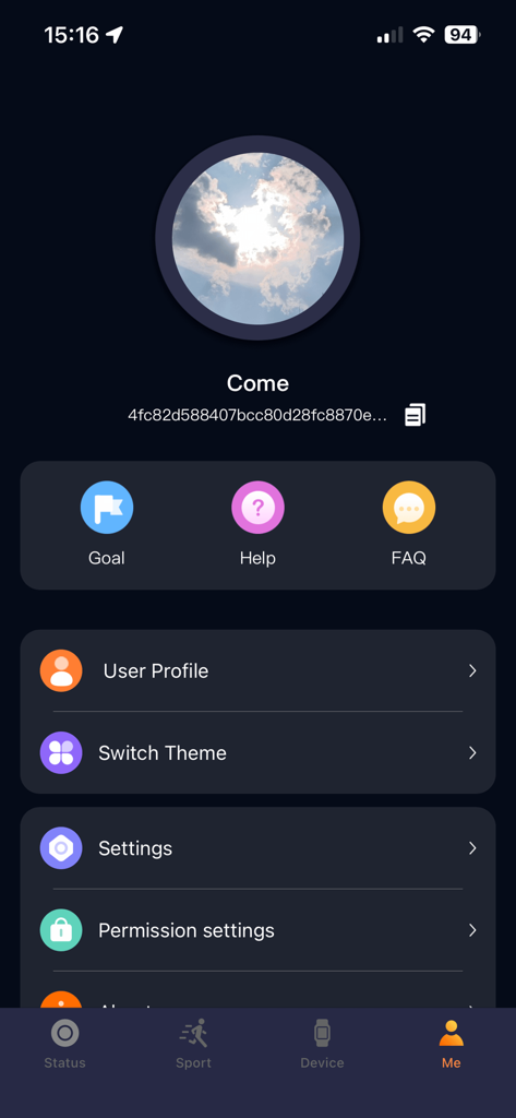 CO-FIT - Interfaccia del profilo utente dell'app smartwatch CO-FIT con impostazioni dell'account e obiettivi