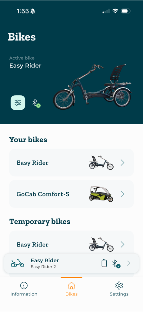 Schermata di selezione delle bici nell'app E-Bike Van Raam che mostra modelli connessi come Easy Rider e GoCab Comfort-S