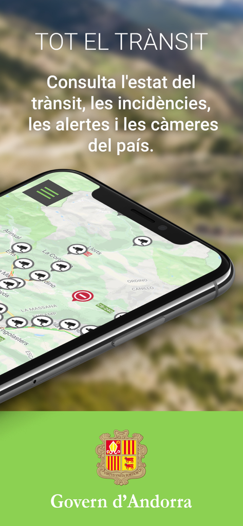 Mobilitat Andorra - Tela do smartphone mostrando o aplicativo Mobilitat Andorra com ícones de tráfego e câmeras ao vivo em um mapa.