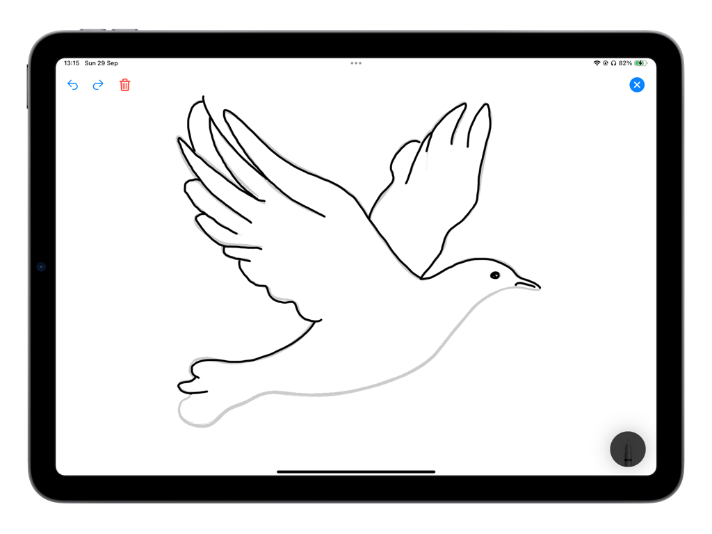 Trace Drawing - Una pantalla de iPad que muestra la aplicación Trace Drawing con el contorno negro de un pájaro siendo calacado sobre una guía gris claro