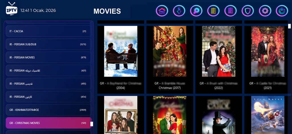 IPTV Smart Pro - Live TV - IPTV Smart Pro Filme-Bibliothek-Oberfläche mit Filmkategorien und Poster-Raster.