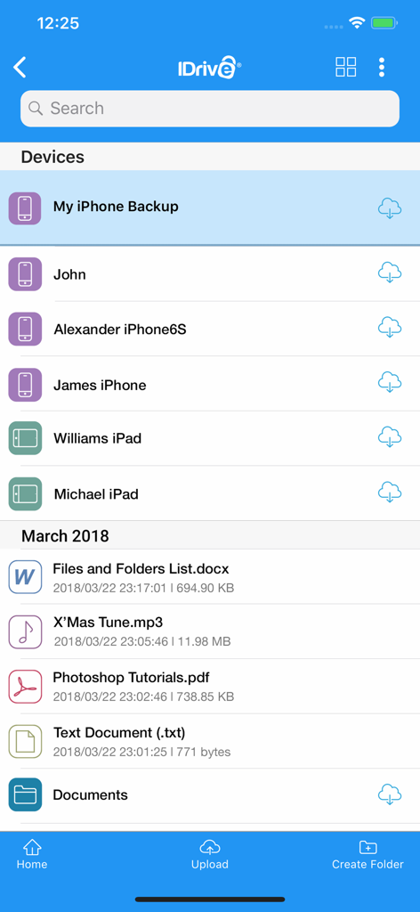 Pantalla de la aplicación IDrive que muestra una lista de dispositivos respaldados como iPhones y iPads, junto con una lista de archivos y carpetas sincronizados.