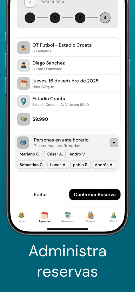Vita IA - Pantalla de la aplicación móvil Vita IA que muestra los detalles de confirmación de una sesión de entrenamiento de fútbol, incluyendo fecha, hora, precio y otros participantes.