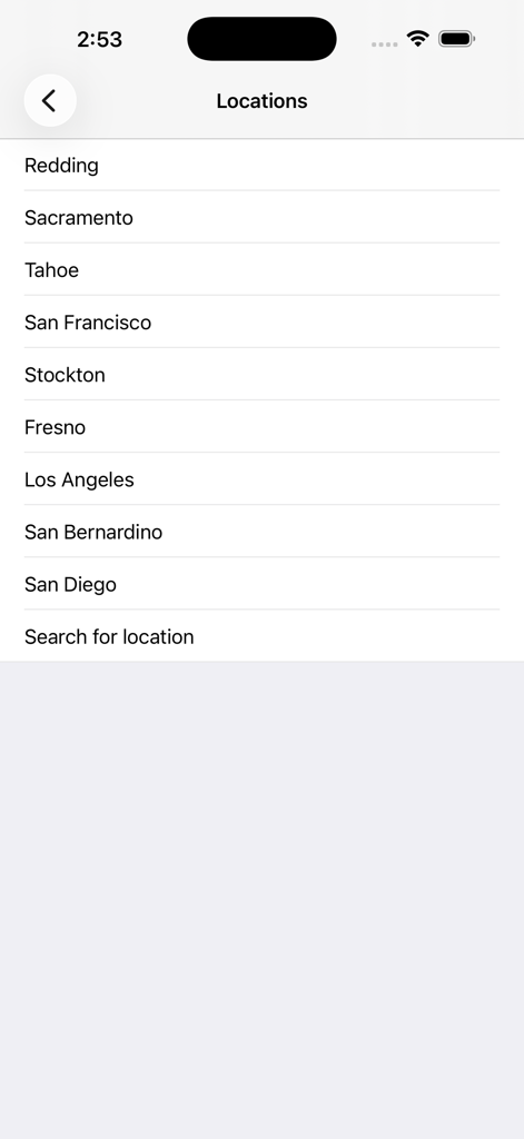 Caltrans QuickMap - Una lista de ciudades de California en la aplicación Caltrans QuickMap para seleccionar regiones del mapa de tráfico.