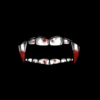 lips with vampire teeth