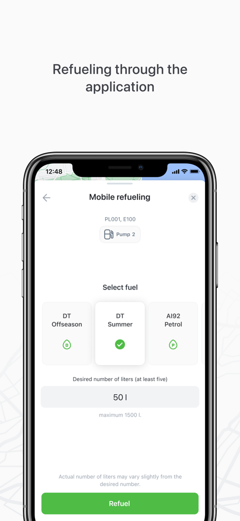 Tela de smartphone mostrando a interface de reabastecimento do aplicativo E100 mobile com tipos de combustível e seleção de litros