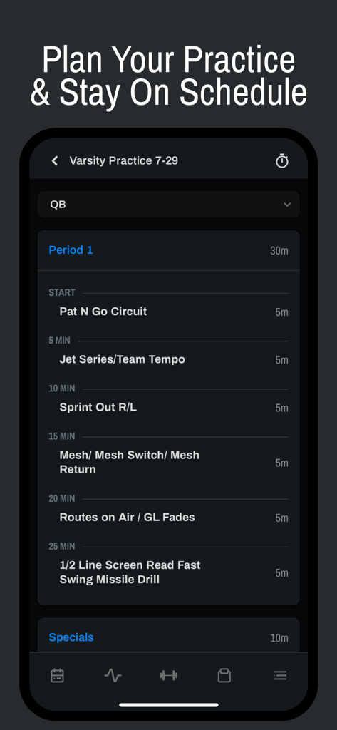 Interface móvel RackCoach para planejar exercícios de treino da equipe principal com segmentos cronometrados e exercícios específicos para quarterbacks