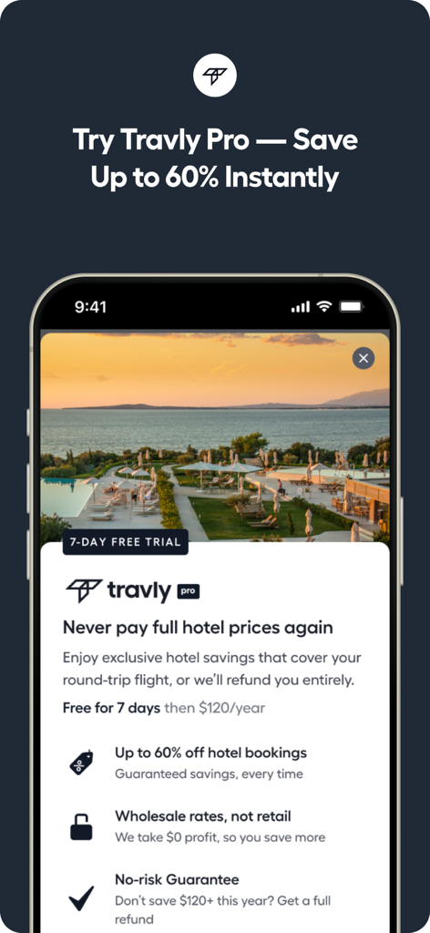 Pantalla promocional de Travly Pro que ofrece hasta un sesenta por ciento de ahorro en reservas de hotel con una prueba gratuita de siete días y tarifas mayoristas