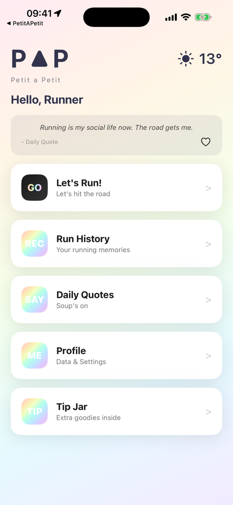 Main dashboard of the Petit a Petit running app with menu options for tracking runs and viewing history