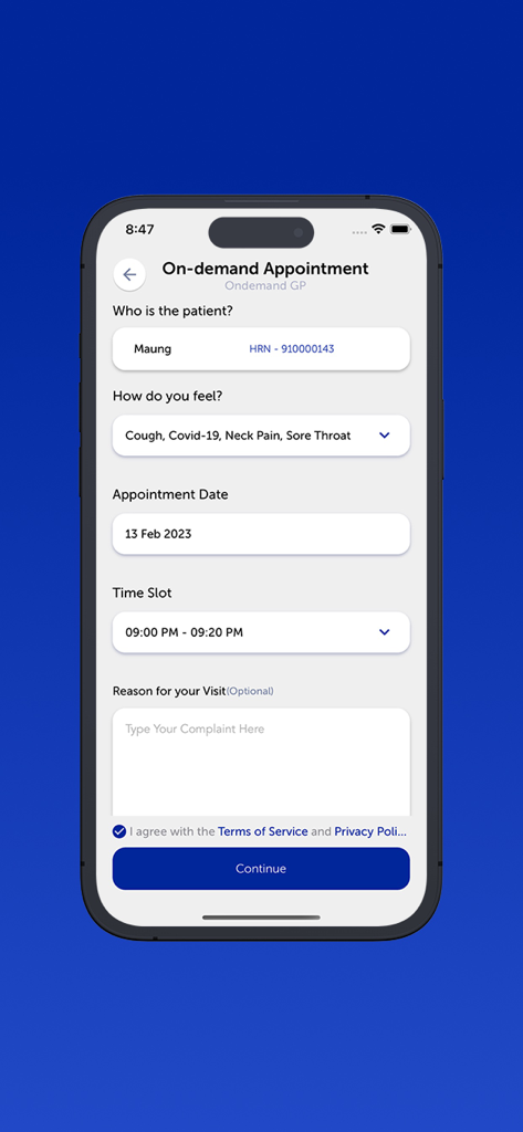 heal by Pun Hlaing - Pun Hlaingのhealアプリのオンデマンド予約画面。患者の詳細、症状、日付、時間枠の選択が表示されています。