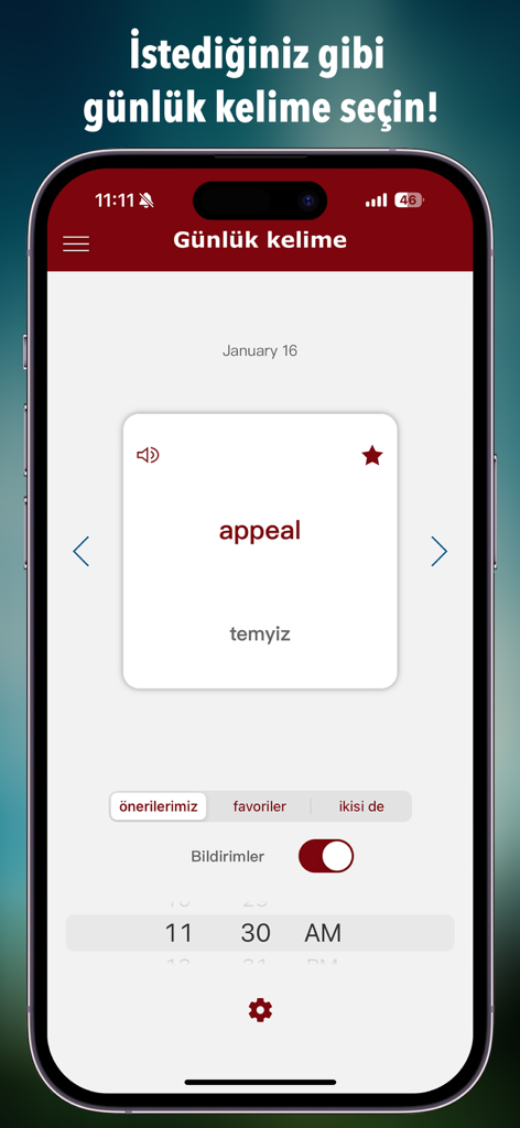 Función de vocabulario diario en la aplicación Ceviri Plus que muestra una palabra y la configuración de notificaciones.
