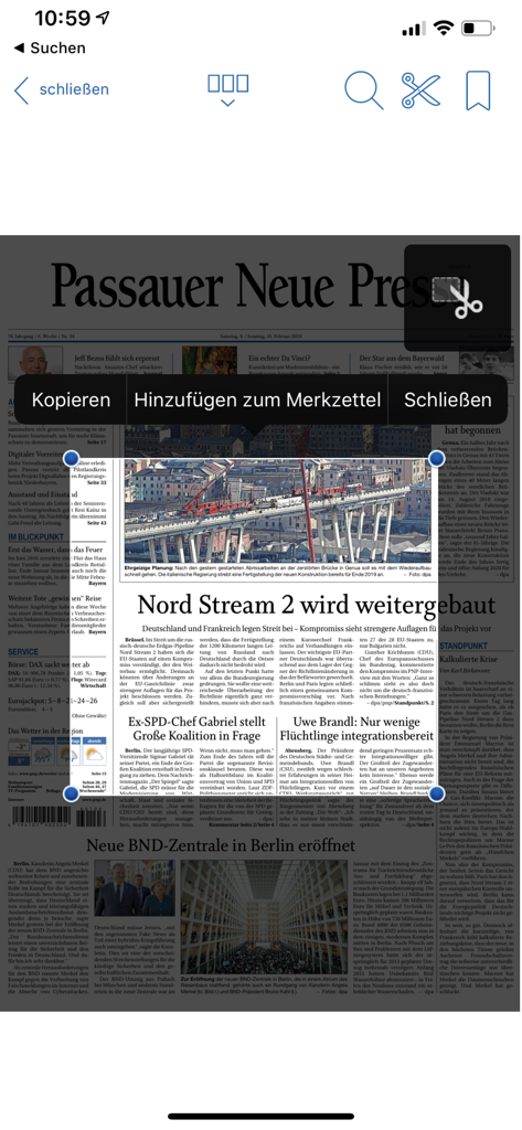 PNP ePaper - Digital newspaper interface in the PNP ePaper app showing a user selecting a news article to save or copy