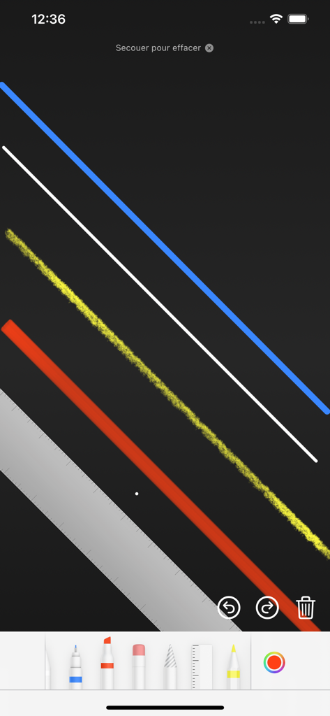 Ardoise Simple - Ardoise Simple app interface showing colorful diagonal lines and a digital ruler tool on a dark background