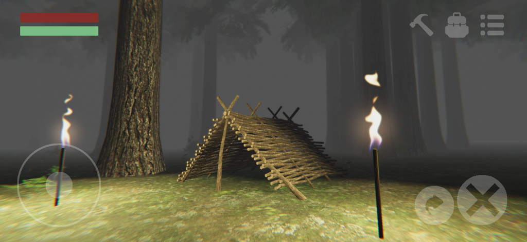 Trapped in the Forest! - Un refugio de supervivencia de madera construido en un bosque oscuro y neblinoso por la noche con antorchas encendidas.